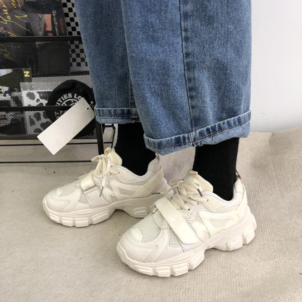 Φθινοπωρινά αθλητικά παπούτσια με κορδόνια και velcro