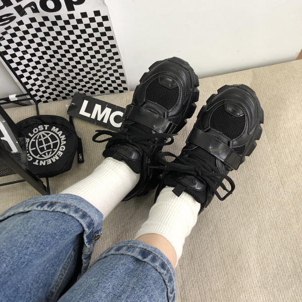 Φθινοπωρινά αθλητικά παπούτσια με κορδόνια και velcro