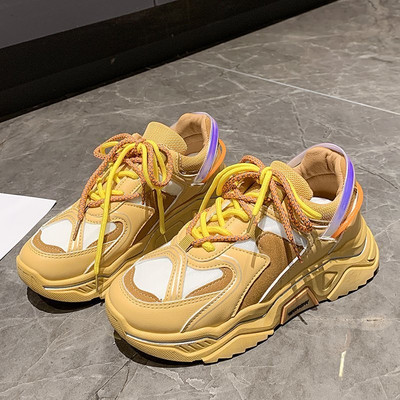 Νέο μοντέλο γυναικεία αθλητικά παπύτσια με τραχιά σόλα και κορδόνια σε κίτρινο και μπεζ