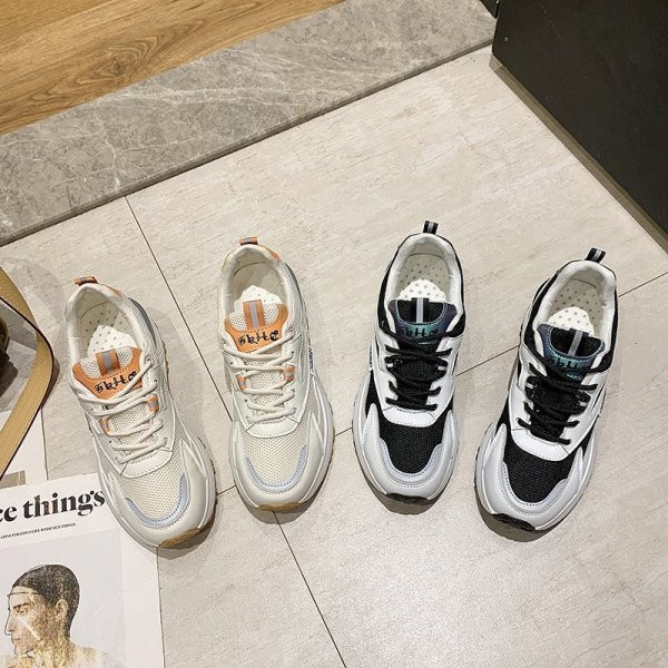 Casual γυναικεία αθλητικά παπούτσια με πλέγμα και επίπεδη σόλα