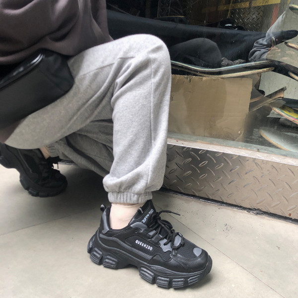 Φθινοπωρινά έκο δερμάτινα αθλητικά παπούτσια με τραχιά σόλα