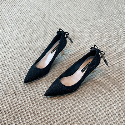 Γυναικεία γυαλιστερά παπούτσια με τακούνι με τακούνι 6 cm