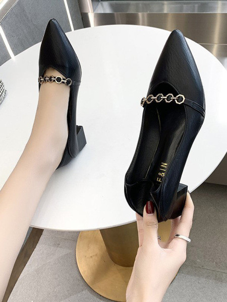 Γυναικεία μυτερά παπούτσια με ψηλό τακούνι 4 cm σε διάφορα χρώματα