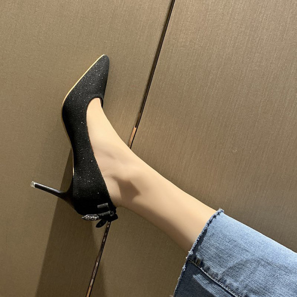 Νέο μοντέλο γυναικεία παπούτσια μυτερό μοντέλο - ψηλό τακούνι με κορδέλα