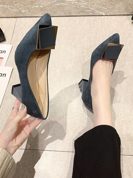 Κομψά γυναικεία παπούτσια από οικολογικό σουέτ - ύψος τακουνιού 7 cm