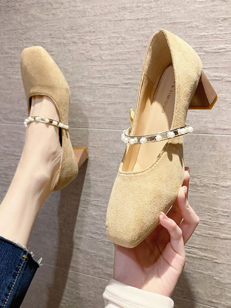 Casual παπούτσια με πέρλες και τετράγωνο τακούνι για γυναίκες