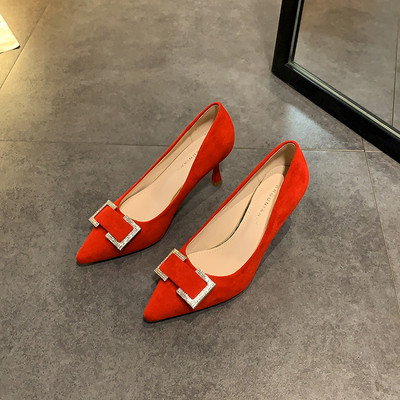 Μοντέρνα γυναικεία παπούτσια από οικολογικό σουέτ με τακούνι 8 cm