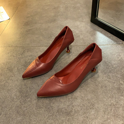 6 cm kontsaga naiste nahast kingade teritatud mudel