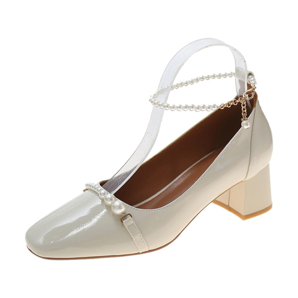 Νέο μοντέλο γυναικεία έκο δερμάτινα παπούτσια  με πέρλες και τετράγωνο τακούνι