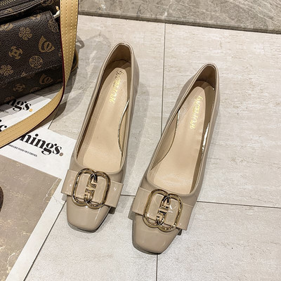 Naiste lakknahast kingad paksusega 6 cm kontsaga