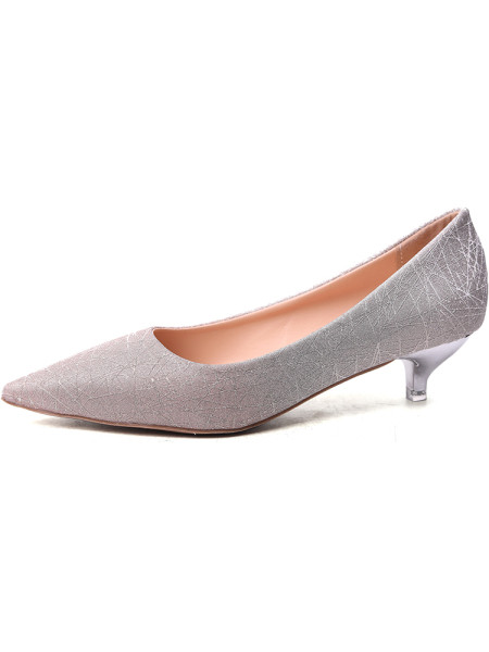 Säravate osakestega ja 4 cm kontsaga naiste kingad