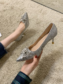 Naiste läikivad kingad 7 cm kontsaga