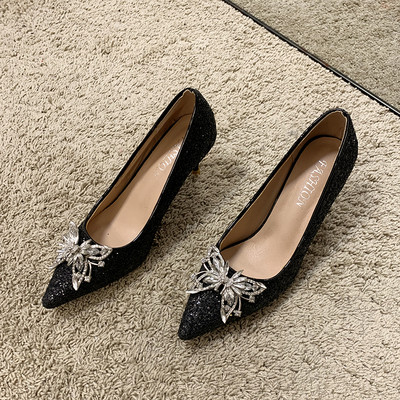 Naiste läikivad kingad 7 cm kontsaga