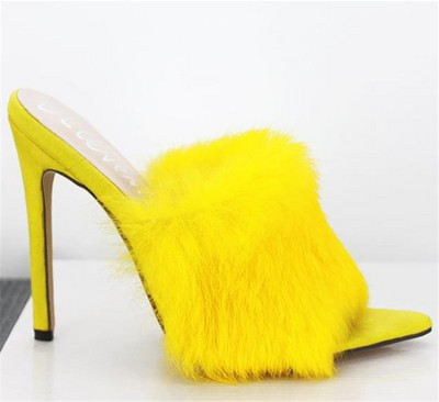 Σύγχρονες ψηλοτάκουνες παντόφλες - δύο μοντέλα