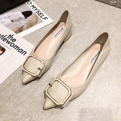 Γυναικεία casual παπούτσια με τετράγωνο τακούνι  και αγκράφα