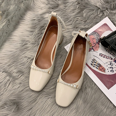 Μοντέρνα γυναικεία έκο δερμάτινα παπούτσια με και τακούνι πάχους 5 cm