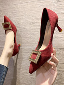 Νέο μοντέλο γυναικεία παπούτσια  με ύψος 7 cm