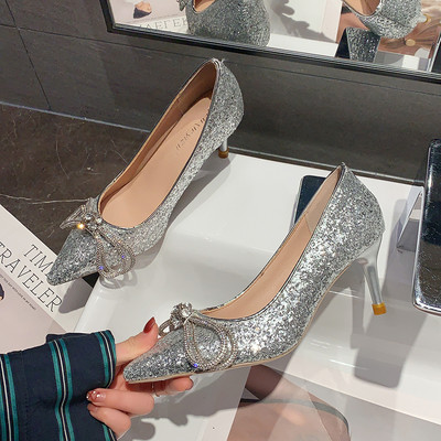 Särava efektiga ja kivikestega naiste kingad