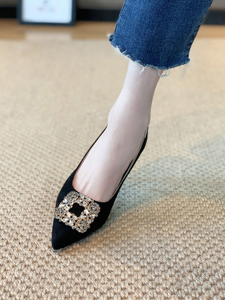 Öko-seemisnahast moodsad ja metallelemendiga naiste kingad