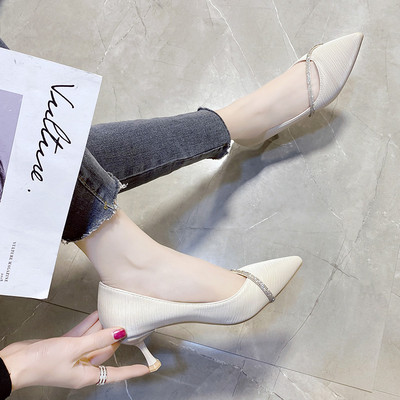 Модерни дамски обувки с камъни -височина на ток 6см