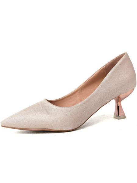 Κομψά γυναικεία παπούτσια με λεπτό τακούνι 5 cm
