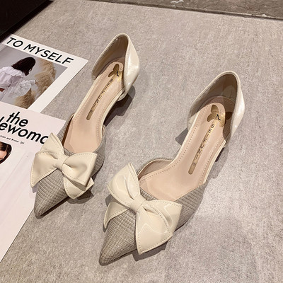 Nahast paela ja 5 cm kontsaga naiste kingade teritatud mudel