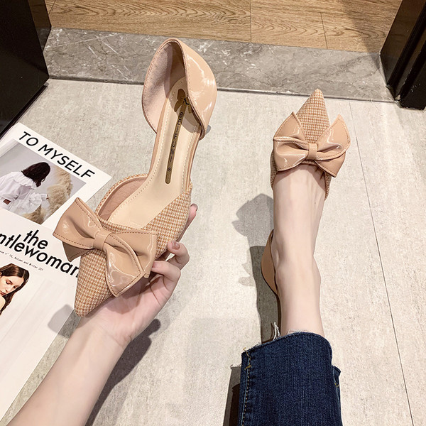 Nahast paela ja 5 cm kontsaga naiste kingade teritatud mudel