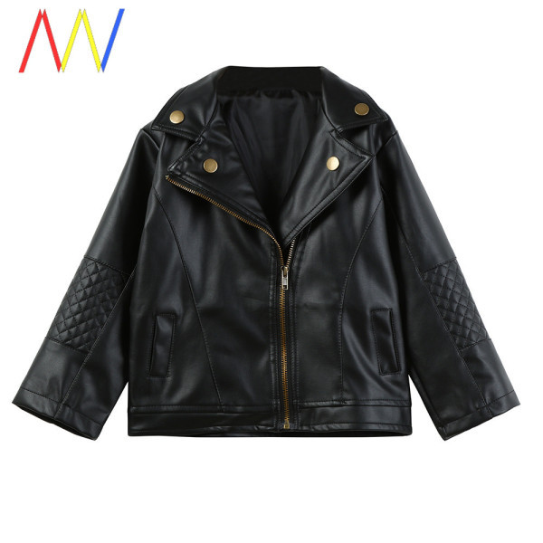 Модерно яке от еко кожа с ципове