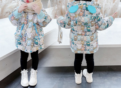 Детско цветно яке с 3D елементи 