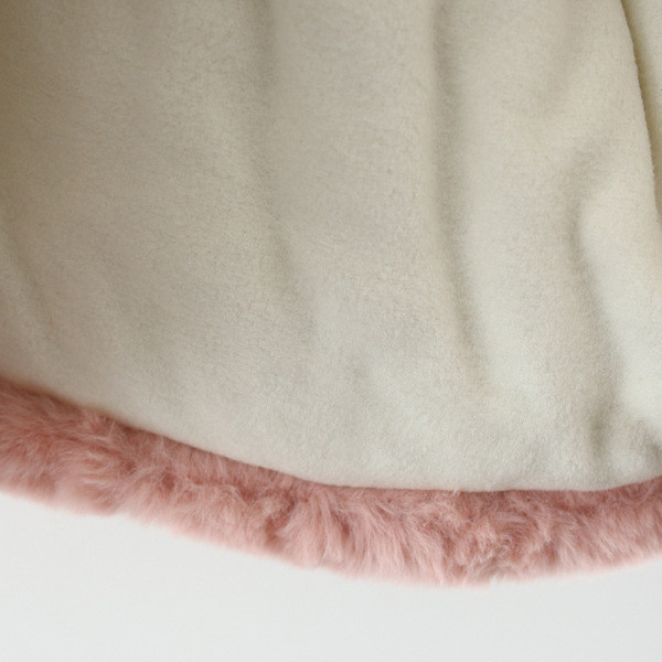 Детско пухени яке подходящо за зимата с 3D елемент 