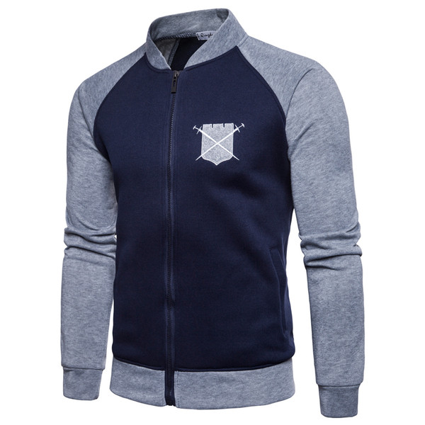 Ежедневен суичър със закопчаване изчистен модел