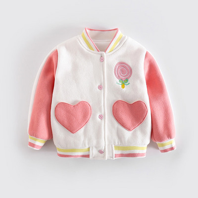 Модерно детско яке с джобове и копчета 