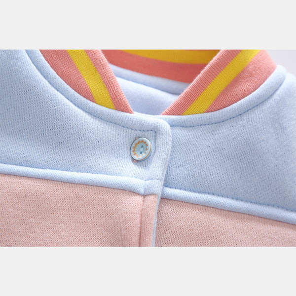 Детско яке с копчета и джобове-за момичета