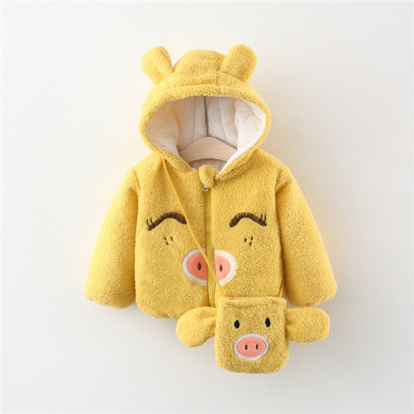 Пухено детско яке с цип и 3D елемент 
