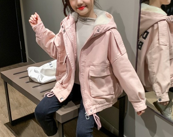 Нов модел детско зимно яке с качулка и мека топла подплата