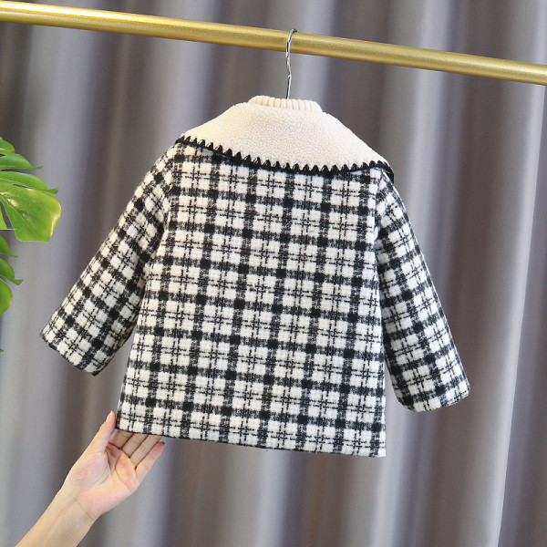 Детско карирано палто с копчета и джобове