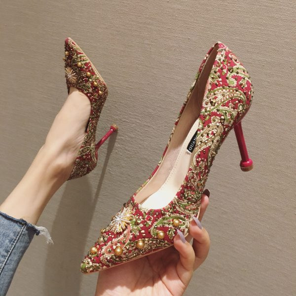 Šarene ženske cipele na špic s kamenčićima