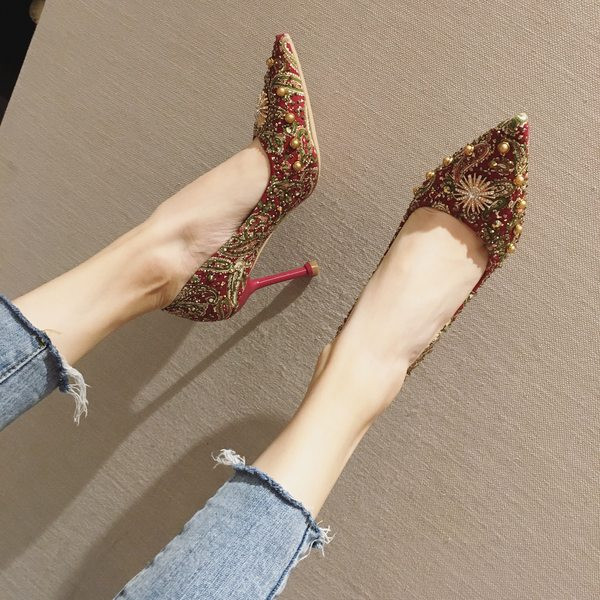Šarene ženske cipele na špic s kamenčićima