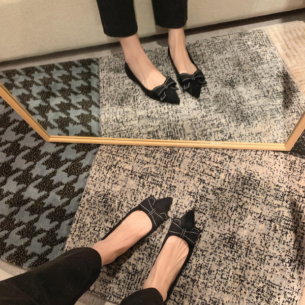 Ženske casual cipele model na špic s trakom