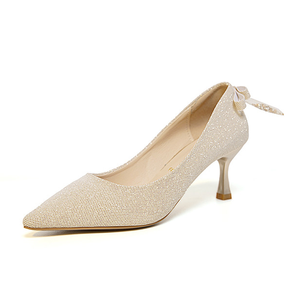 Ženske casual cipele sa sjajnim efektom i trakom