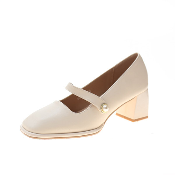 Ženske cipele s debelom petom i remenom