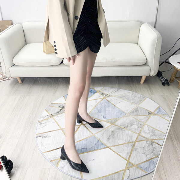 Kožne ženske cipele na špic model u bež boji