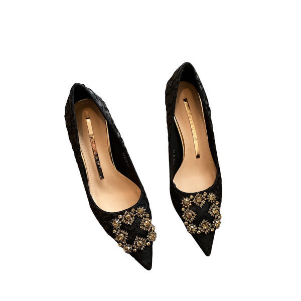 Novi model ženskih cipela na visoku petu - više boja