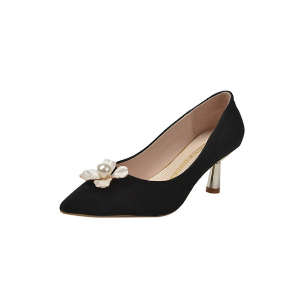 Ženske cipele na špic s metalnim ukrasom