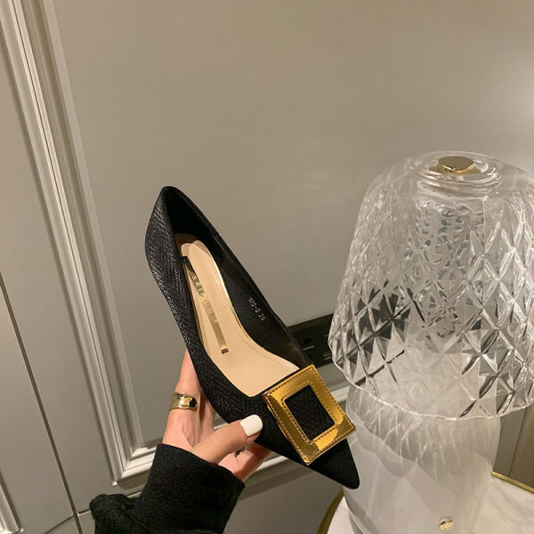 Moderne ženske cipele na petu 5 cm u više boja