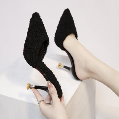 Ženske moderne cipele model na špic s perom