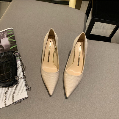 Novi model ženskih cipela na špic sa petom visine 7 cm