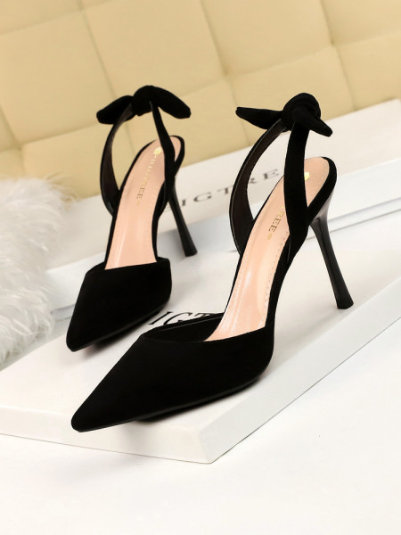 Ženske sandale od eko brušene kože sa trakom