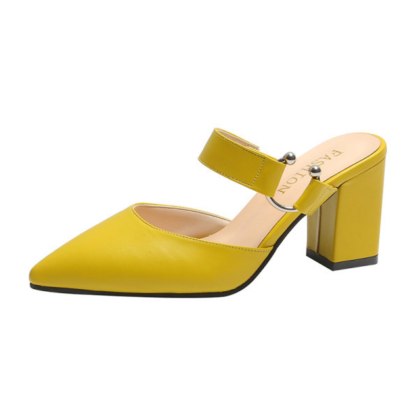 Aktuelne ženske cipele sa debelom petom 7 cm