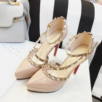 Elegantne ženske cipele s tankom petom od 12 cm i metalnim ukrasima - dva modela